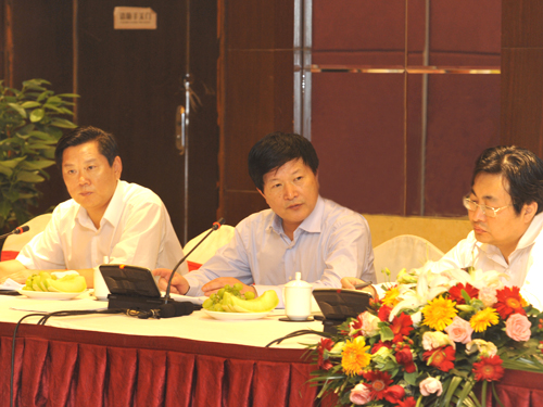 沛县代表团分组审议市十五届人大一次会议相关工作报告